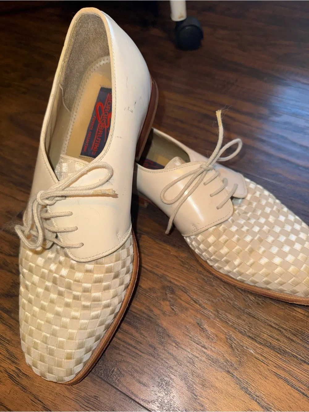 Giorgio Brutini Cream Woven Satin Lace-Up Oxfords